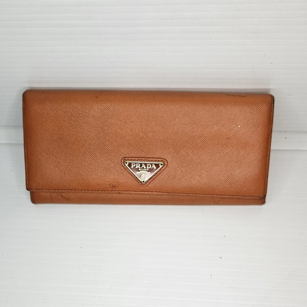 Authentic PRADA Saffiano Leather Continental Wallet Orange